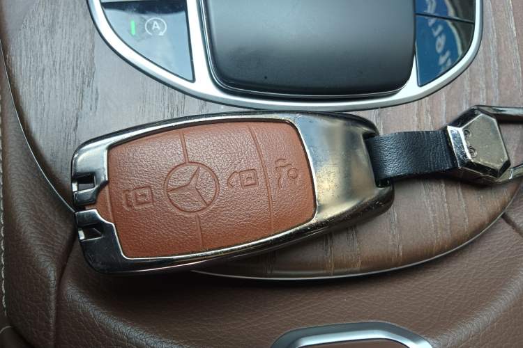 Used Mercedes-Benz E-Class 2021 Facelift E 300 L Stylish Edition
