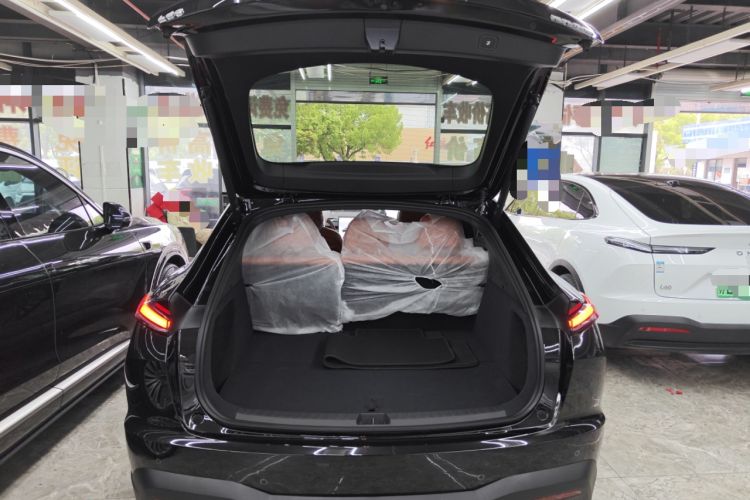 Used ONVO L60 2025 Model, 60kWh Black Knight Special Edition Trunk