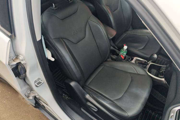 Used Jeep Compass 2017 200T Automatic Family Edition