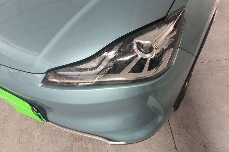 Used NETA V 2022 Chao 300 Lite Ternary Lithium