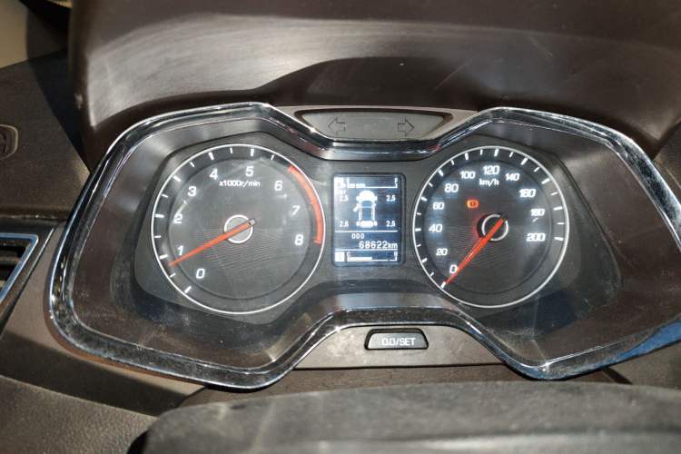Used Baojun 310W 2017 1.5L Manual Luxury Edition China V Instrument Cluster