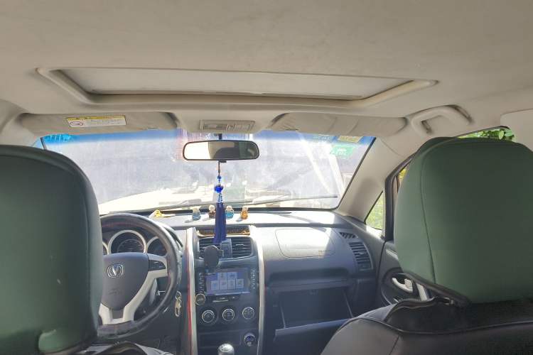 Used CHANGAN CX20 2014 1.4L Manual Sunroof Navigation Version – China IV Standard