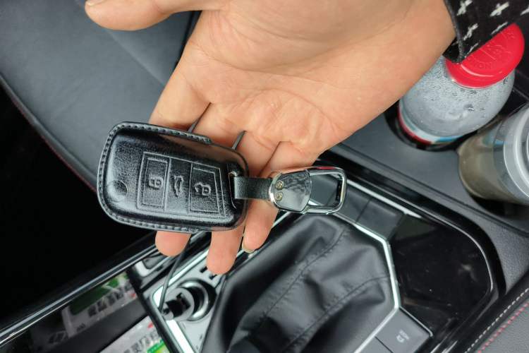 Used Volkswagen Tayron 2022 280TSI Two-Wheel Drive Luxury Smart Connectivity Version
