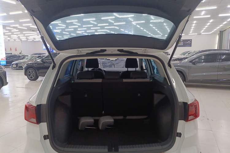 Used Jetta VS5 2022 280TSI Manual Advanced Trim
