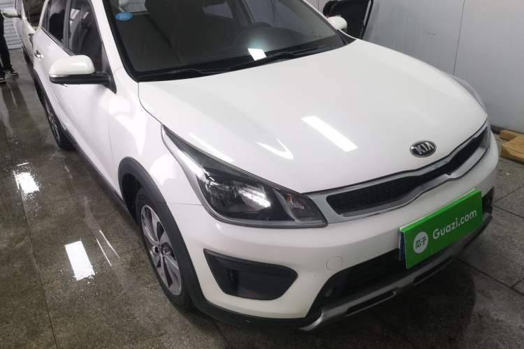 Used Kia KX Cross 2017 1.4L AT GLS
