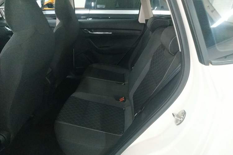 Used Skoda Kamiq 2020 1.5L Automatic Standard Edition
