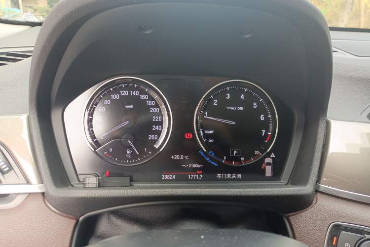 Used BMW X1 2019 xDrive20Li Luxury Model