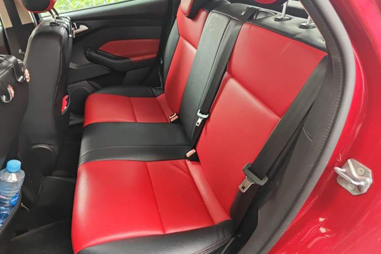 Used Ford Focus 2012 Hatchback 1.6L Automatic Comfort Model
