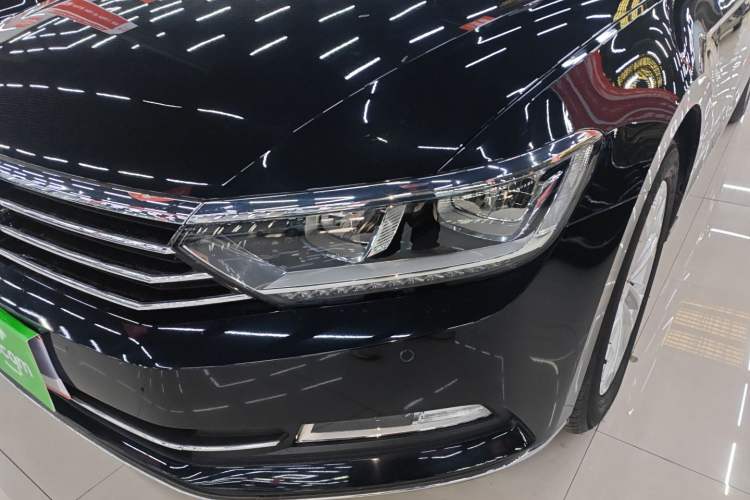 Used Volkswagen Magotan 2017 330TSI DSG Luxury Model Left Front Headlight