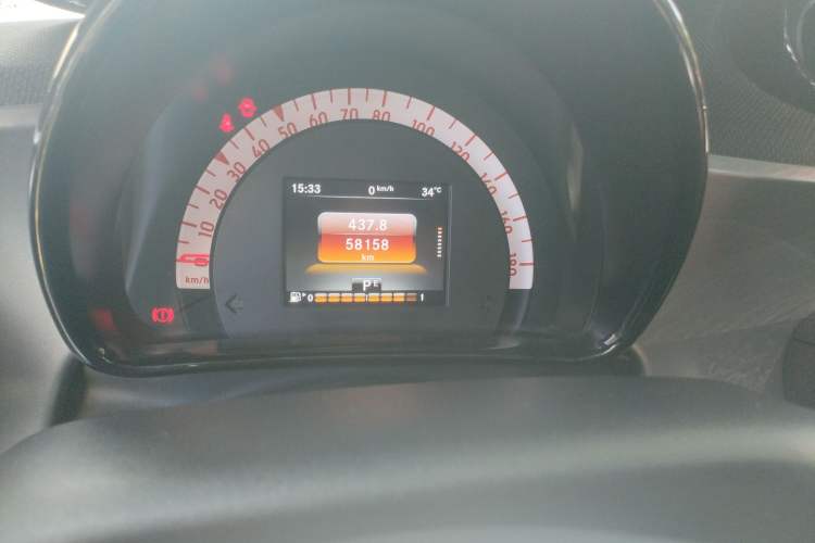 Used smart forfour 2016 0.9T 66 kW Pioneer Edition