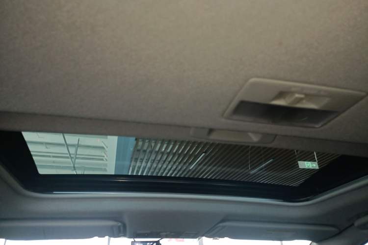 Used Mazda CX-7 2014 2.5L 2WD Luxury Edition