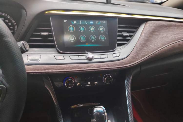 Used Buick GL6 2018 18T 5-seat Luxury Model
