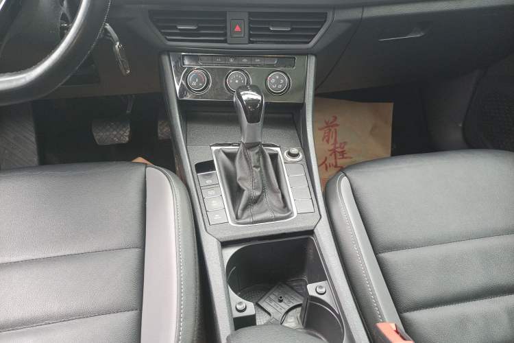 Used Volkswagen Sagitar 2019 200TSI DSG Comfort Version China VI Standard