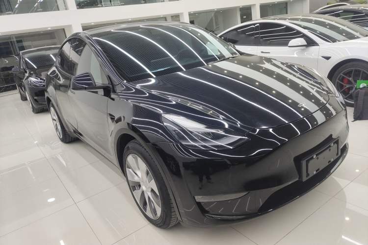 Used Tesla Model Y 2022 Rear-Wheel-Drive Version
