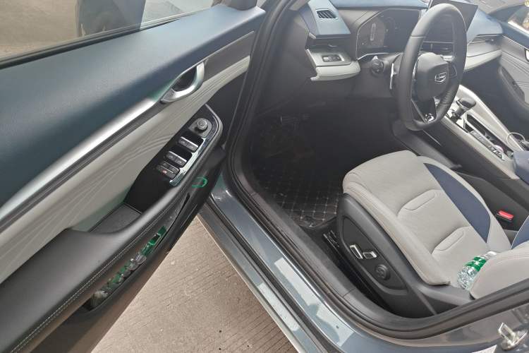 Used Geely Auto Preface 2021 Revised Version 2.0TD Luxury Edition Driver Seat