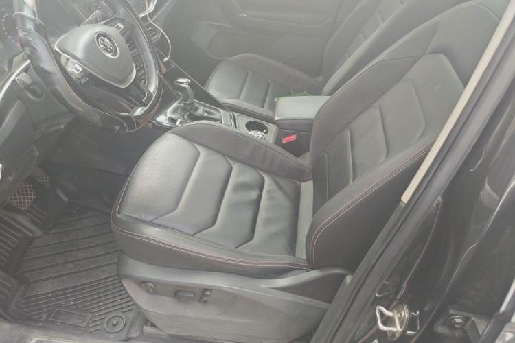 Used Volkswagen Tayron 2021 280TSI Two-Wheel Drive Luxury Smart Connectivity Version
