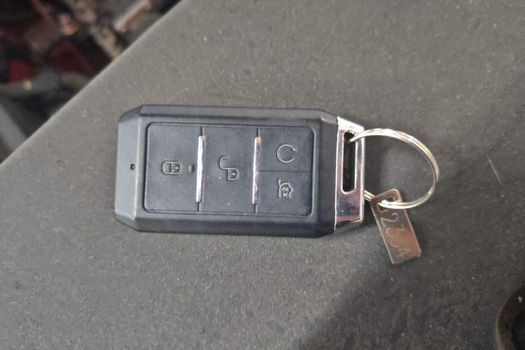 Used BYD Yuan New Energy 2019 EV360 Smart Connect Luxurious Model