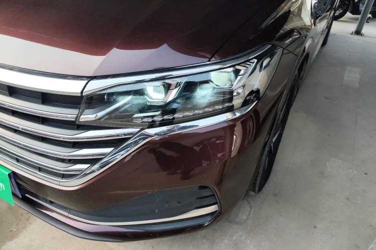 Used Volkswagen Viloran 2022 330TSI Luxury Edition
