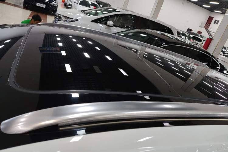 Used Volkswagen FAW-Volkswagen CC 2023 Hunting Vehicle 380TSI Hunter's Heart Edition
