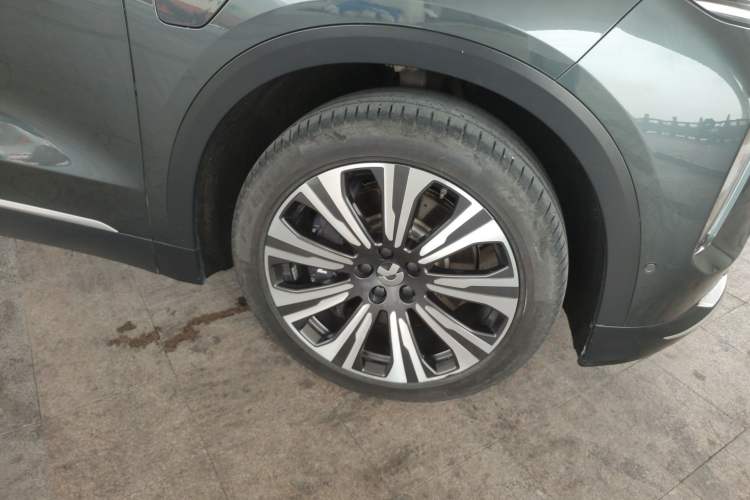 Used Nio ES8 2023 100kWh Right Front Wheel Hub