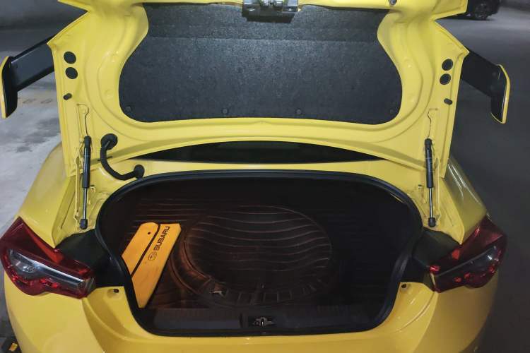 Used Subaru BRZ 2017 2.0i Automatic Type-RS Yellow Special Edition
