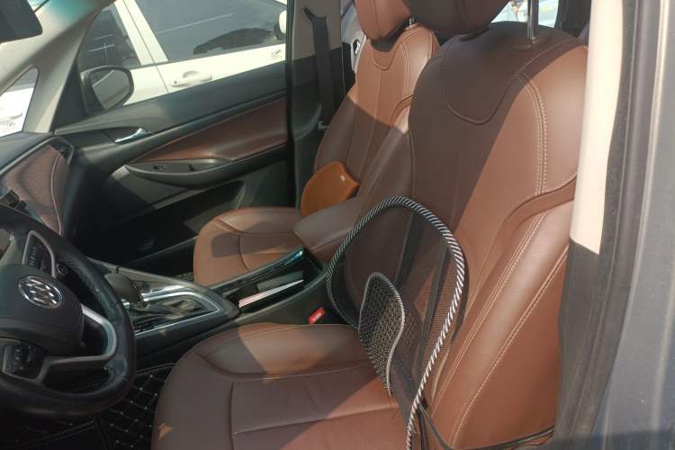 Used Buick GL6 2019 18T 6-Seater Connected Luxury Version China VI Standard
