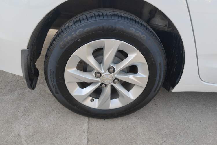 Used Chevrolet Cavalier 2022 325T Automatic Enjoyment Edition
