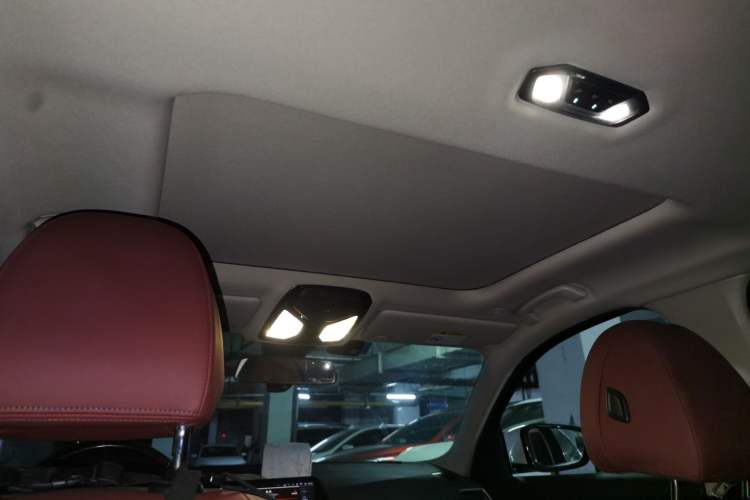 Used BMW 3 Series 2021 325i M Sport Package Headliner