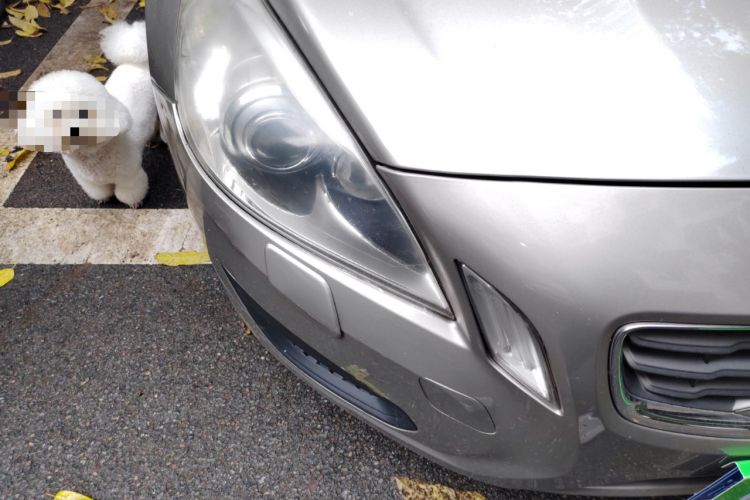 Used Volvo S60 2011 2.0T Comfort Edition Right Front Headlight