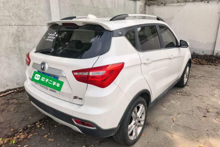 Used CHANGAN CS35 2017 1.6L Automatic Luxury Model
