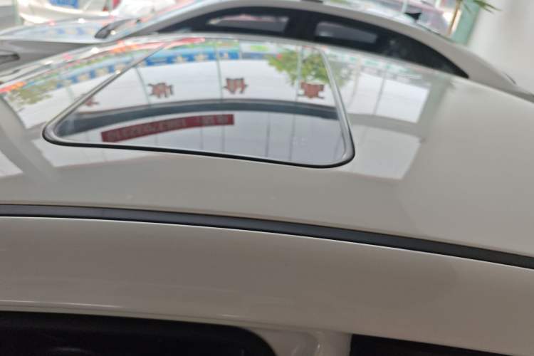 Used Kia K3 2017 1.6L Automatic 15th Anniversary Special Edition GLS Roof