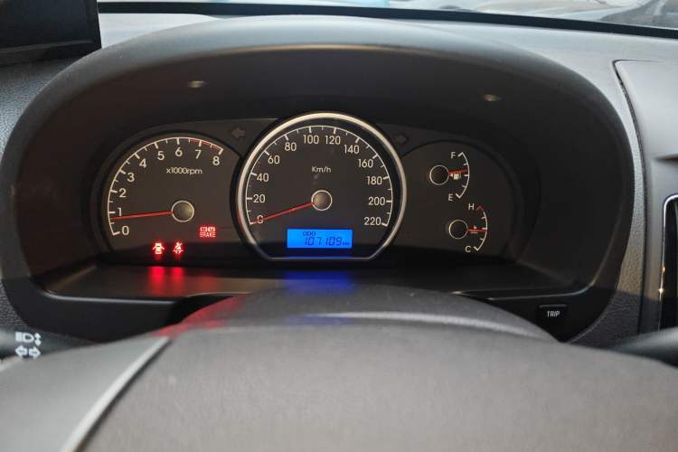 Used Hyundai Celesta 2011 1.6L Manual Comfort Edition