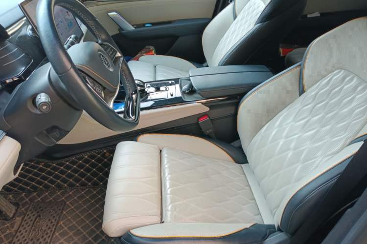 Used BYD Tang New Energy 2022 DM-p 215KM Four-Wheel Drive Flagship Model