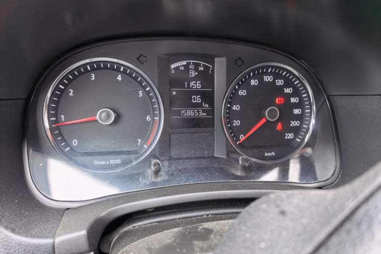 Used Volkswagen Lavida 2011 1.6L Manual - Premium Edition