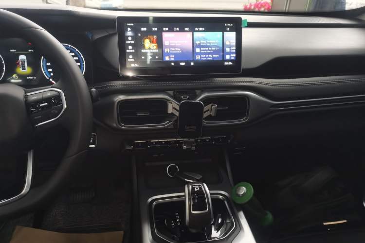 Used Geely Auto Haoyue 2020 1.8TD DCT Luxury 7-Seater