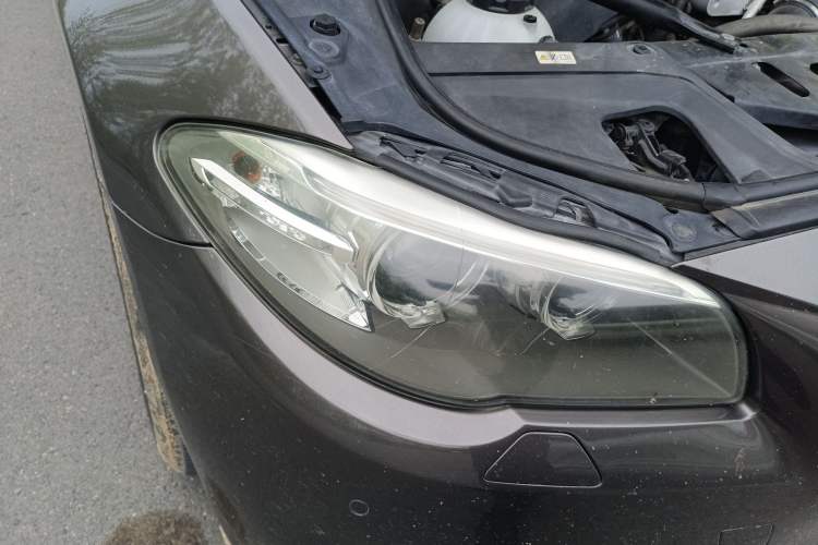 Used BMW 5 Series 2013 525Li Leading Model Right Front Headlight