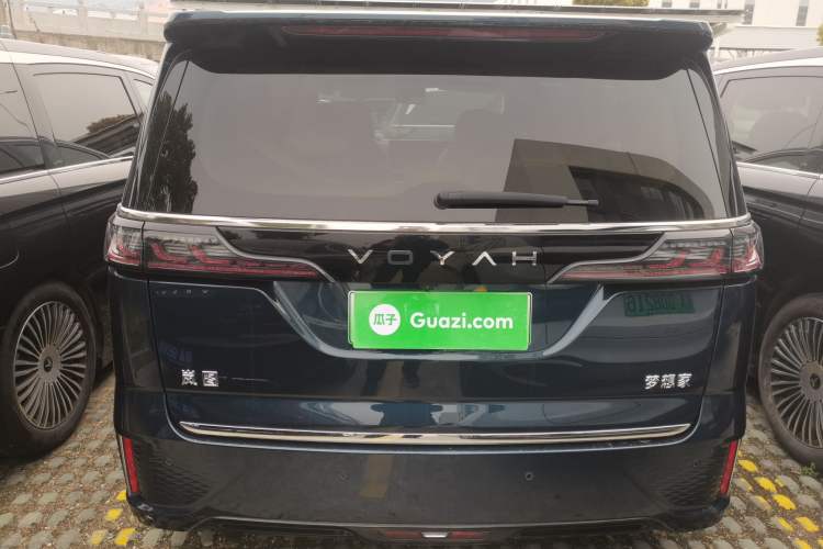 Used VOYAH Dream 2025 PHEV Four-Wheel-Drive Flagship Kunpeng Edition Rear