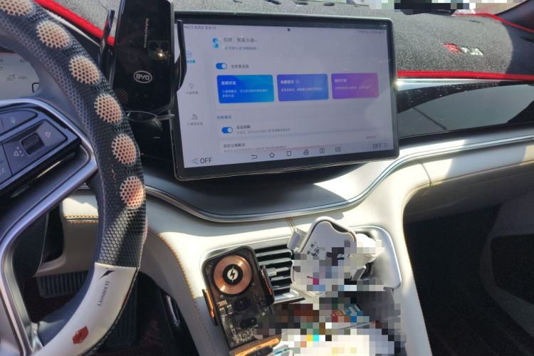 Used BYD Song PLUS New Energy 2024 HONOR Edition DM-i 110km Flagship PLUS
