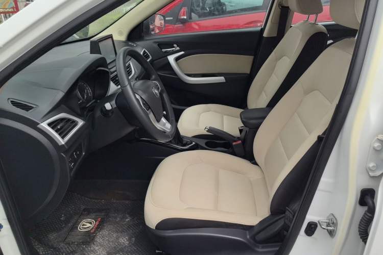 Used CHANGAN Alsvin V7 2015 1.6L Manual Joyful Edition China IV