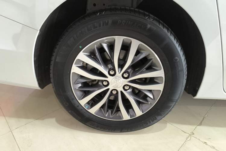 Used Buick GL8 2023 ES Lu Zun Deluxe Model