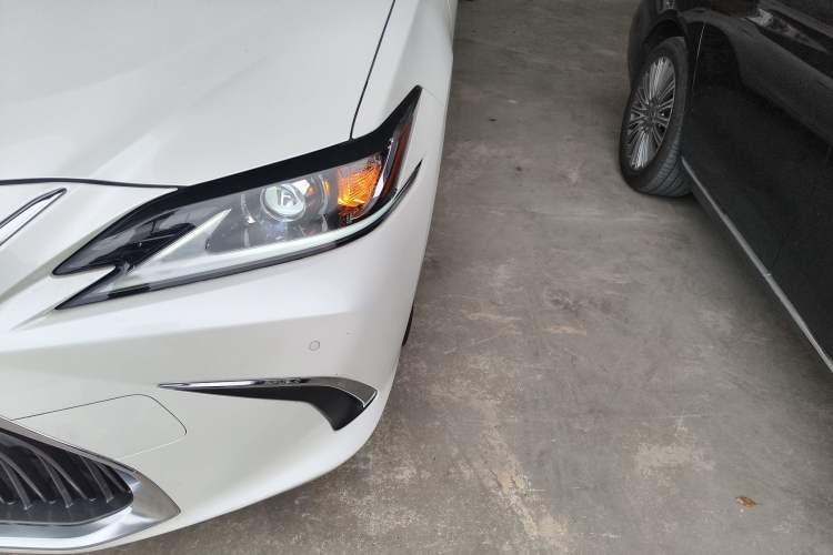 Used Lexus ES 2020 200 Excellence Edition Left Front Headlight
