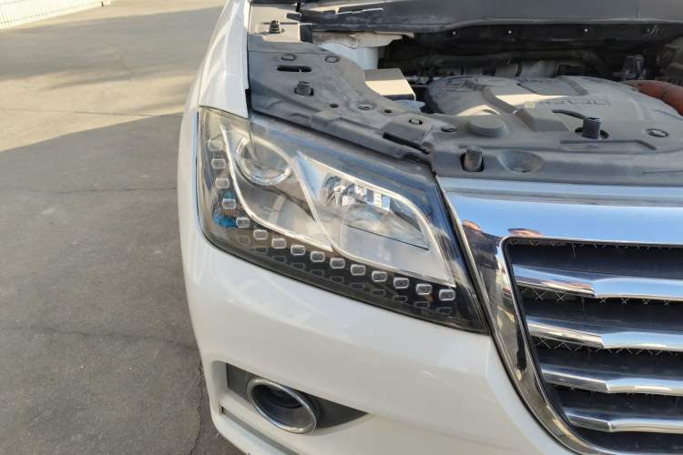 Used Haval H2 2017 Red-Label 1.5T Manual Two-Wheel Drive Luxury Model