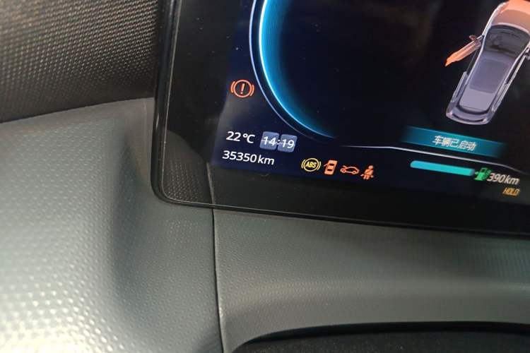 Used Leapmotor T03 2022 Star Diamond Edition Odometer Close Up