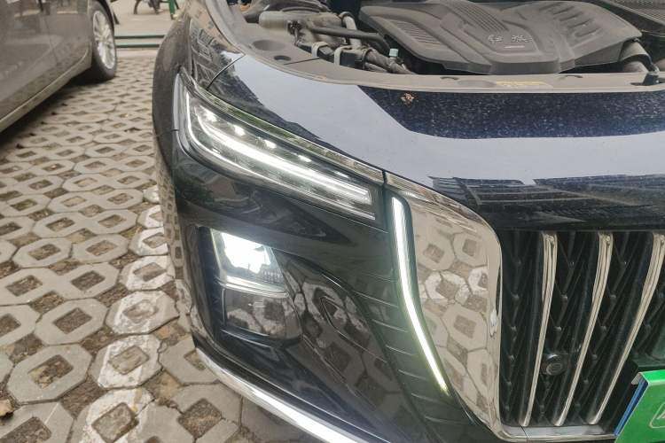 Used Hongqi H5 2023 1.5T HEV Smart Connect Flagship Edition Right Front Headlight