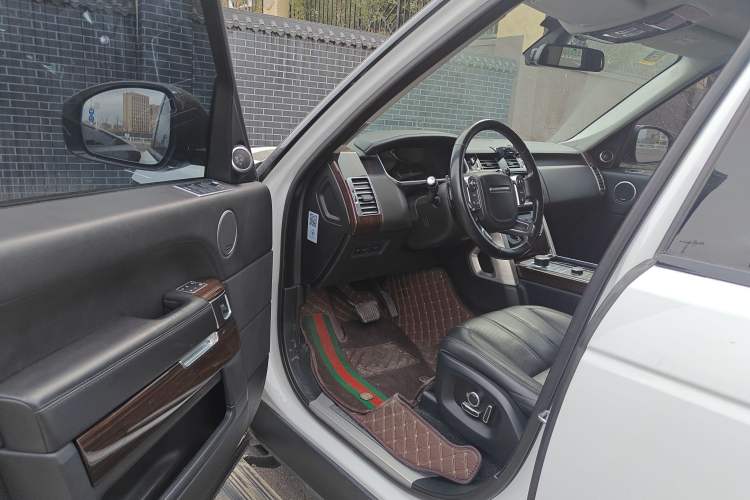 Used Land Rover Range Rover 2016 3.0 SC V6 Vogue Extended Version
