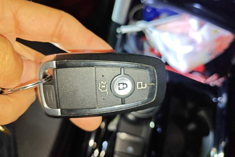 Used Ford Explorer 2020 EcoBoost 285 Rear-Drive Trend Edition 6 Seats
