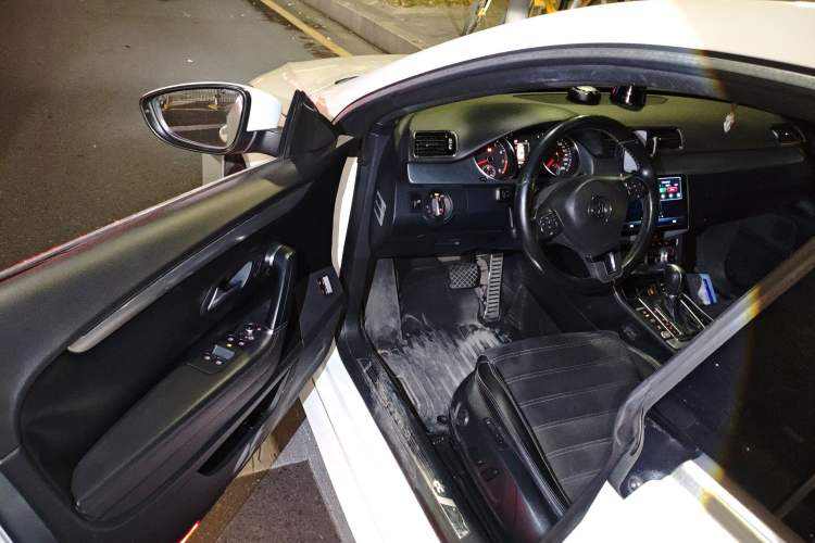 Used Volkswagen CC 2015 1.8TSI Luxury Model
