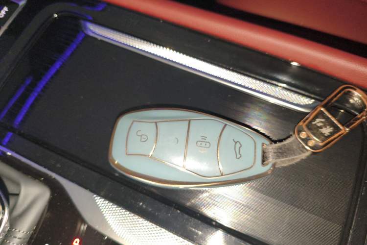 Used Hongqi H5 2025 1.5T DCT Qiyun 500 000th Unit Commemorative Edition