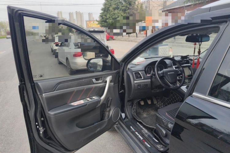 Used Haval M6 2018 1.5T Manual Two-Wheel Drive Elite Model Driver Seat