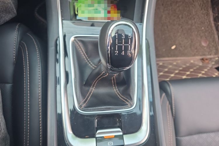 Used CHANGAN Eado 2018 1.6L GDI Manual Trendy Model China V Standard Gear Lever